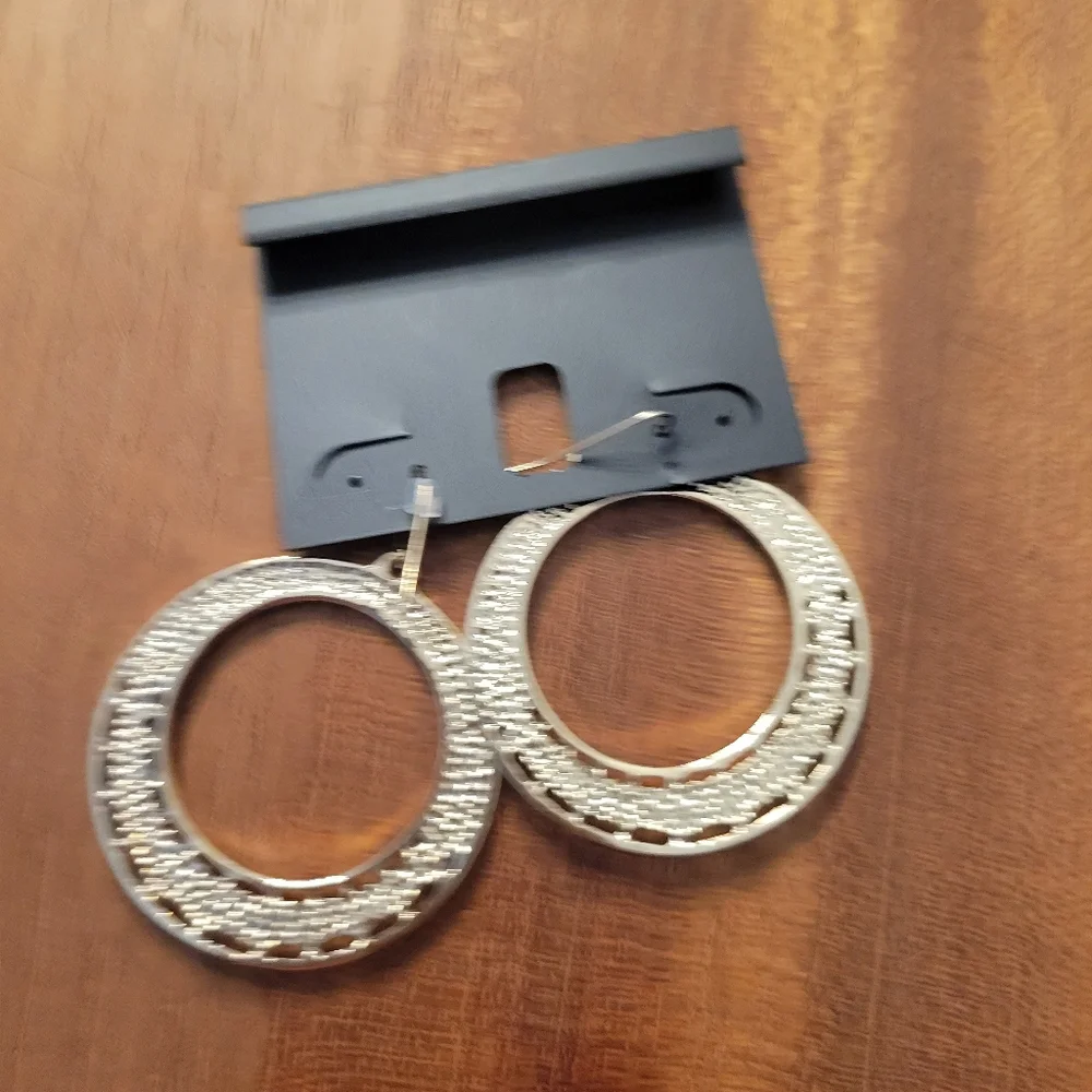 INC NWT hoops lavender and goodtone - Picture 3 of 4